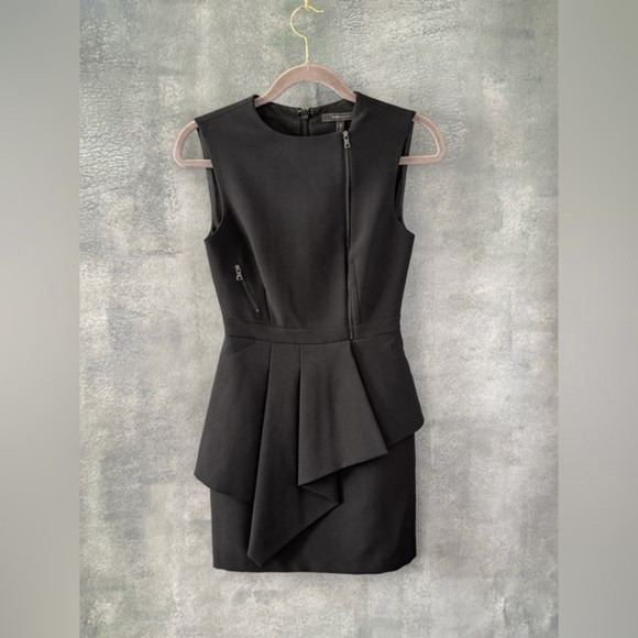 BCBGMaxAzria Black Mini Dress Size 0 or 2 sleeveless - Picture 2 of 6